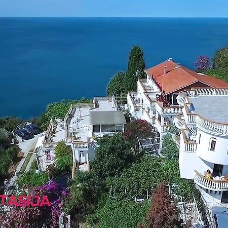 Apartments & Rooms Villa Anastasija Ulcinj Exterior photo