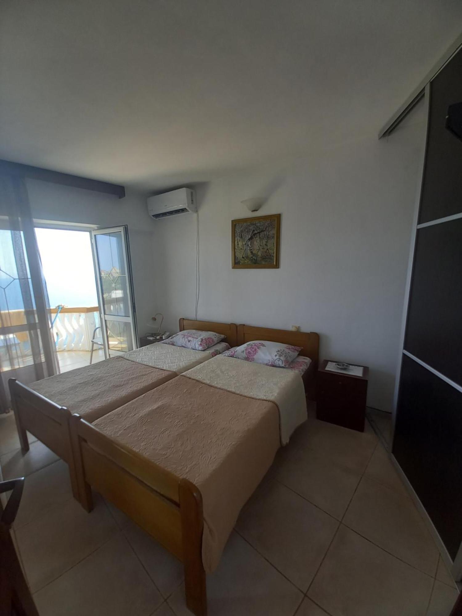 Apartments & Rooms Villa Anastasija Ulcinj Exterior photo